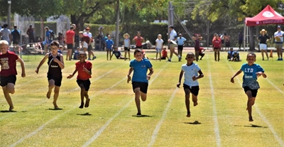 Rekords spat by Volkskool se kleure-atletiek