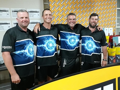 Bell Classic lewer kwaliteit rolbal in taai stryd