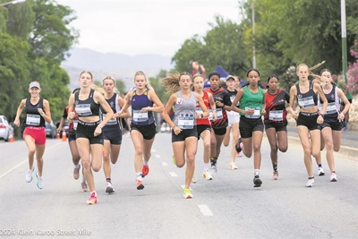 Eden-straatmyl amptelik geopen