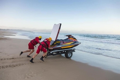 Teen saves father from rip current in Nature's Valley