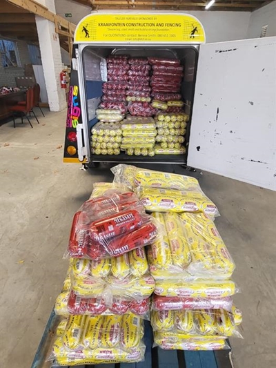 Community helps food pantry