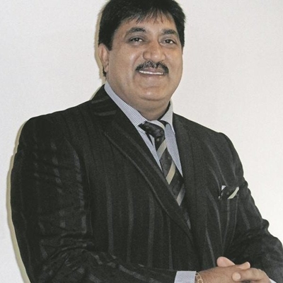 'Living like royalty' theme of Singh's series of talks