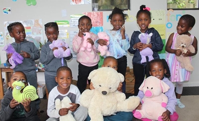500 teddy bears for preschool children