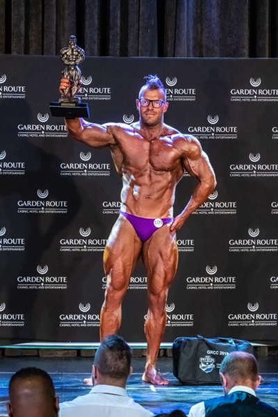 Bodybuilding event streamed live