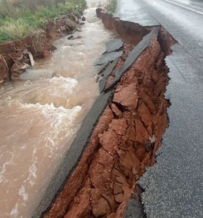 Flooding and damaged roads in Gauteng after heavy rains