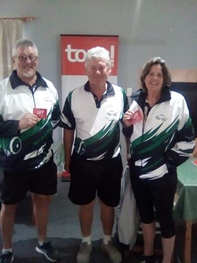 Fanie and Jean tops at Spar Handicap Pairs
