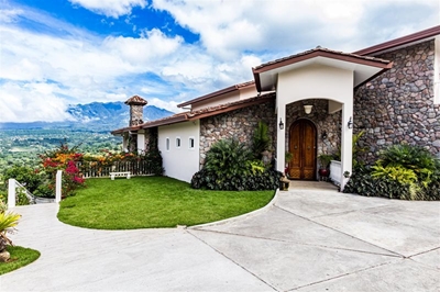 6 Reasons why a deposit is important when buying property