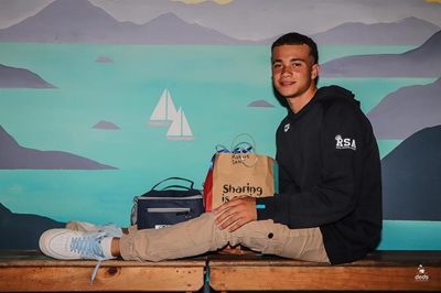 Robert swims his way to world champs