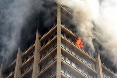 Another Johannesburg building goes up in flames