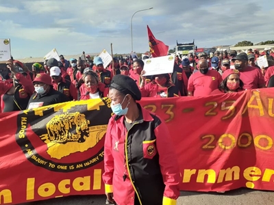 Samwu a wave of red in York Street