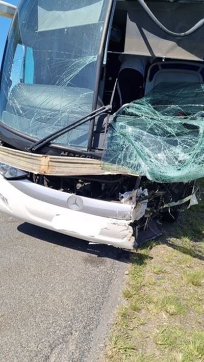 Sewe in botsing op N2 beseer