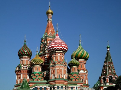 Spy poisoning: US to expel 60 Russian diplomats