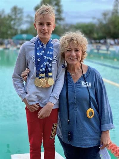 Another royal swimming performance