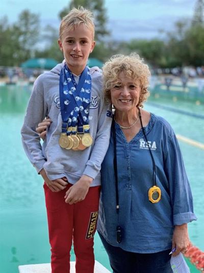 Another royal swimming performance