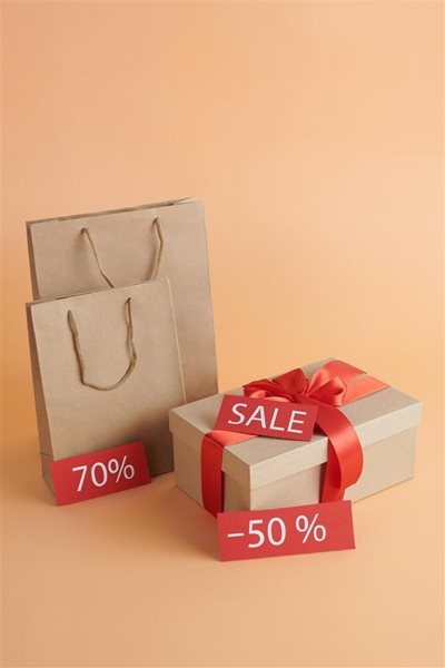 SA consumers spent a whopping R139 billion on Black Friday