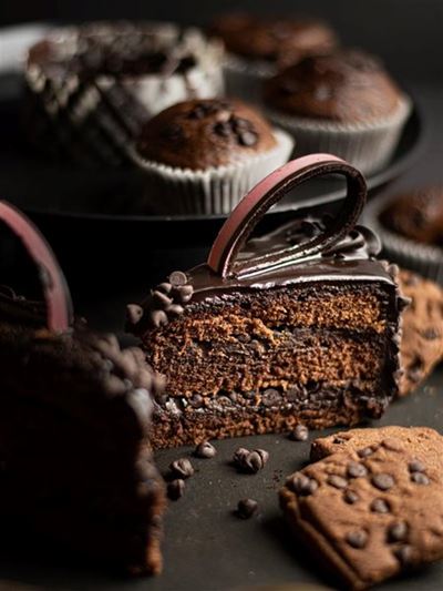 Let us all eat cake