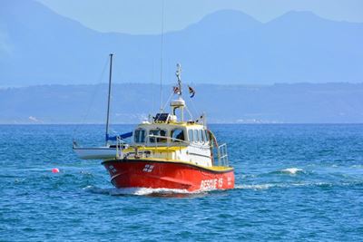 NSRI assist Ukranian evacuate from ship