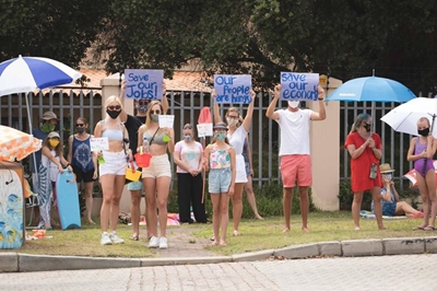 Plett brings the beach to the streets in protest 