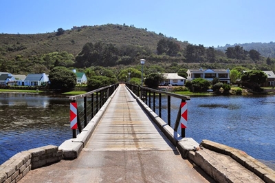 Discover Great Brak River on foot