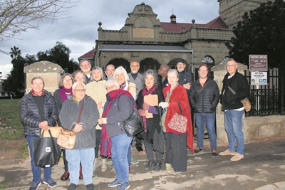 Locked gate halts meeting