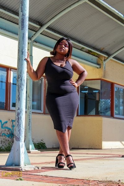 Minollar releases single on Women's Day