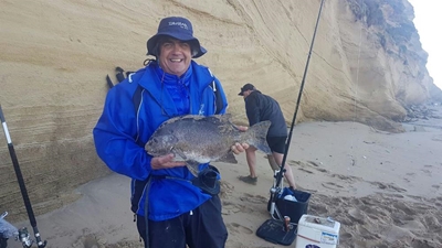 Knysna maak skoonskip in hengel