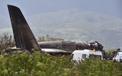 Algeria military plane crash: 257 dead near Algiers