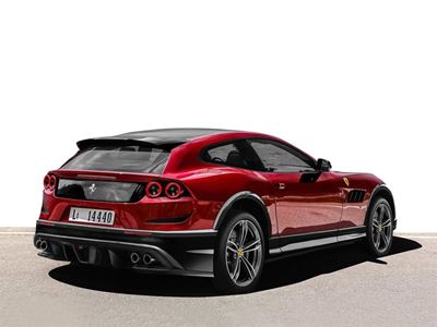 Ferrari says most of its cars will be hybrid by 2022