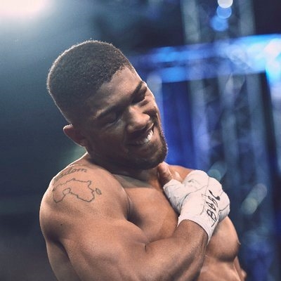 Joshua calls out Wilder after Parker win
