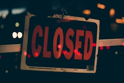 Operating hours of municipality over holiday