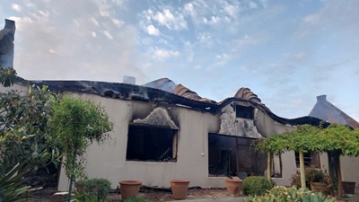 Gesin verloor alles toe plaashuis afbrand