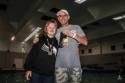 Blink medaljes vir jong swemmers