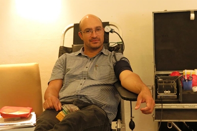 Save lives - donate your blood