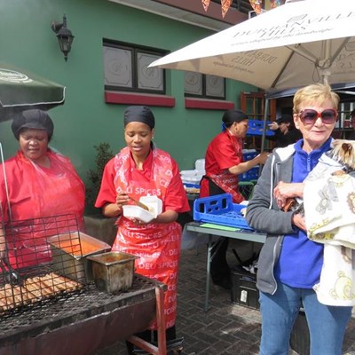 Van Rensburg Foods vier Erfenisdag met braai | George Herald