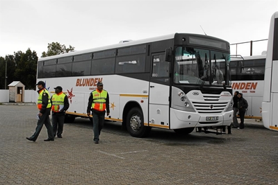 Busdiens betaal boetes na groot verlies