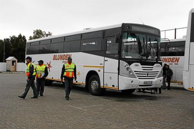 Busdiens betaal boetes na groot verlies