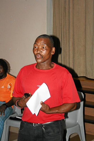 Opvolg: Rosemoor moeg vir boewery