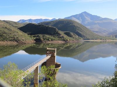 Oudtshoorn staar waterbeperkings in gesig