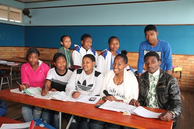 Top economics learners get a boost
