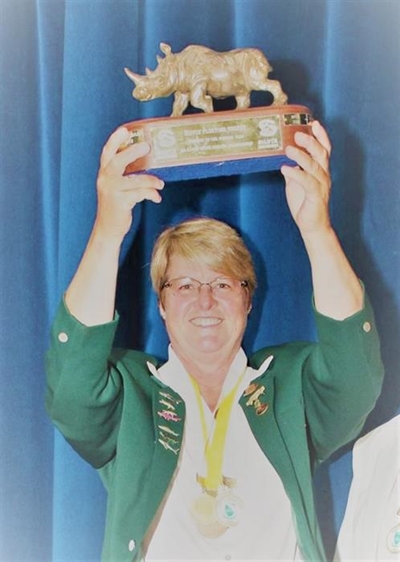 Fuchs ryg hengeltrofeë in