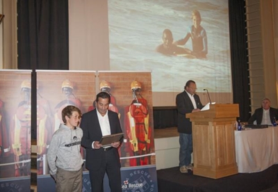 Schoolboy awarded for bravery