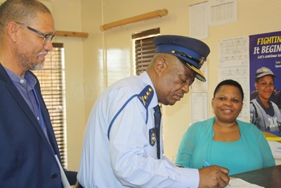 Nuwe sateliet-polisiestasies op Oudtshoorn