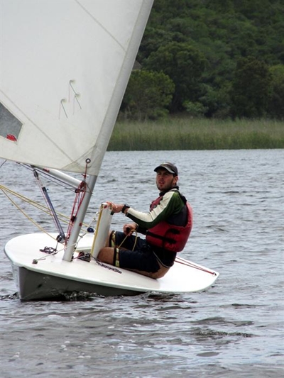 Vonk's sailing continues sparking