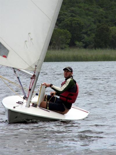 Vonk's sailing continues sparking