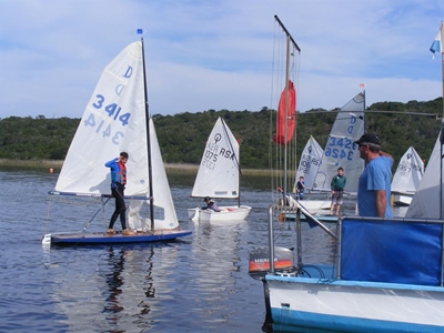 Lakes Yacht Club sail into the season