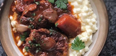 Oxtail stew and creamy samp