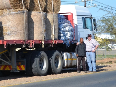 Nog voer vir boere
