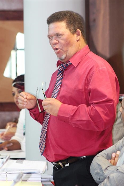 'Icosa maak my skaam' - Harris