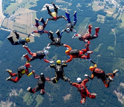 Top-class skydiving event in town soon