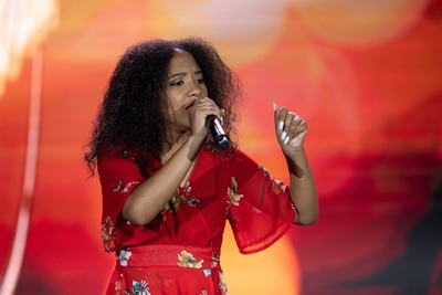 Davene nou nader aan 'famous'